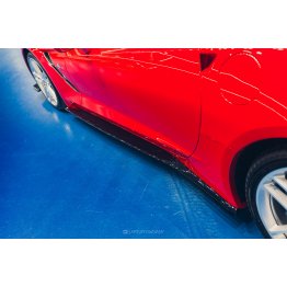 Накладки сплиттеры на пороги на Chevrolet Corvette C7