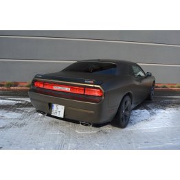 Накладка сплиттер на задний бампер центральная на Dodge Challenger III SRT8