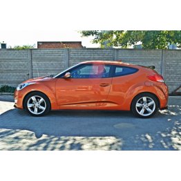 Накладки сплиттеры на пороги на Hyundai Veloster