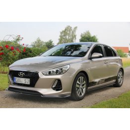 Накладки сплиттеры на пороги на Hyundai i30 III Hatchback