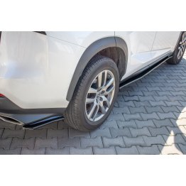 Накладки сплиттеры боковые на задний бампер на Lexus NX Hybrid