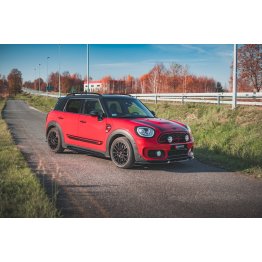 Накладки сплиттеры на пороги на Mini Countryman II F60 JCW