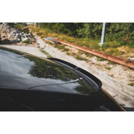 Накладка сплиттер на крышку багажника на Porsche Panamera I 970 Turbo рестайл
