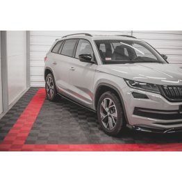 Накладки сплиттеры на пороги на Skoda Kodiaq Sportline / RS