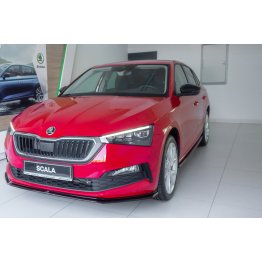 Накладки сплиттеры на пороги на Skoda Scala