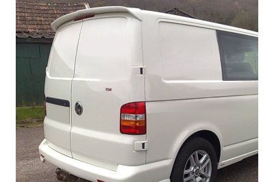 Спойлер на заднюю дверь c двумя распашными дверьми на Volkswagen T5