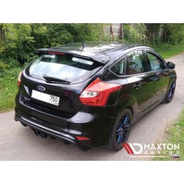 Накладка на задний бампер RS 2015 Look на Ford Focus III