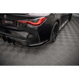 Накладки сплиттеры боковые на задний бампер на BMW M4 G82