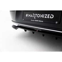 Накладка сплиттер на задний бампер на BMW 7 G70