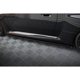 Накладки сплиттеры на пороги V3 на BMW M2 G87